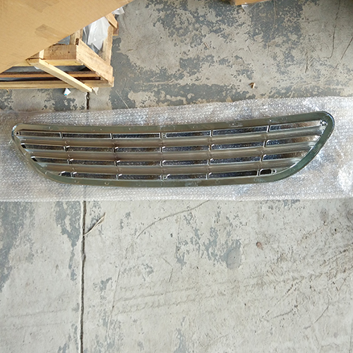 HC-B-35071 DONGFENG BUS CHROMED FRONT GRILL 